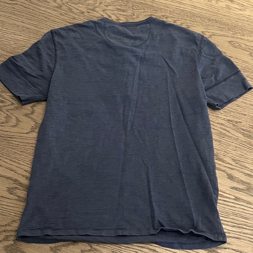 Men's Vince Blue Henley Shirt - Picture 4 of 7